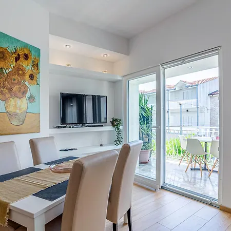 Apartments Makarska Room photo