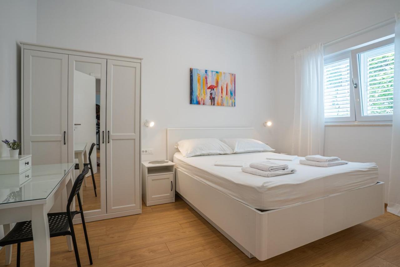 Apartments Makarska * Makarska