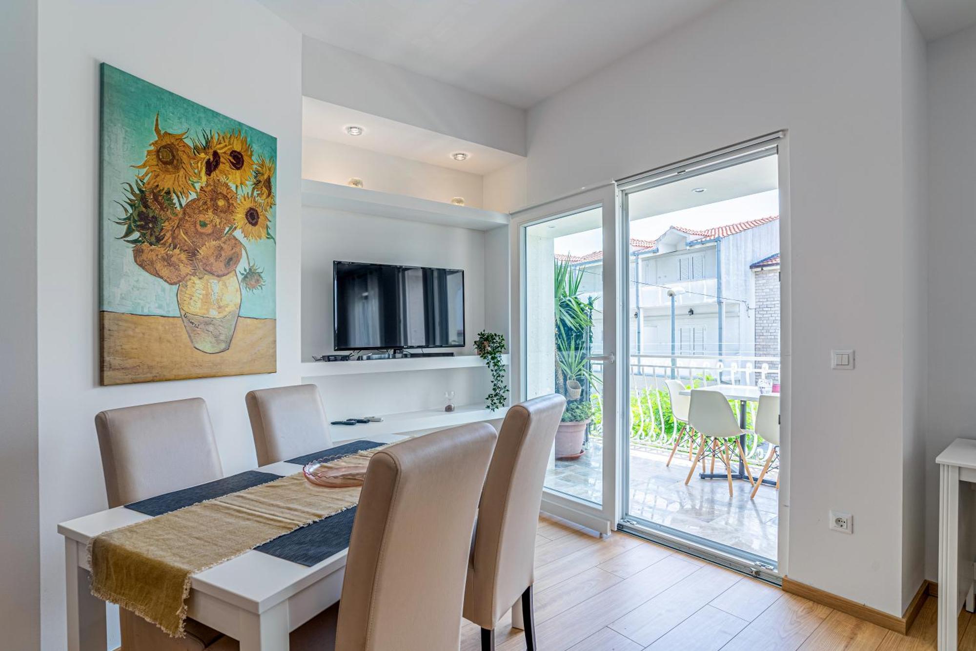 Apartments Makarska Apartment *